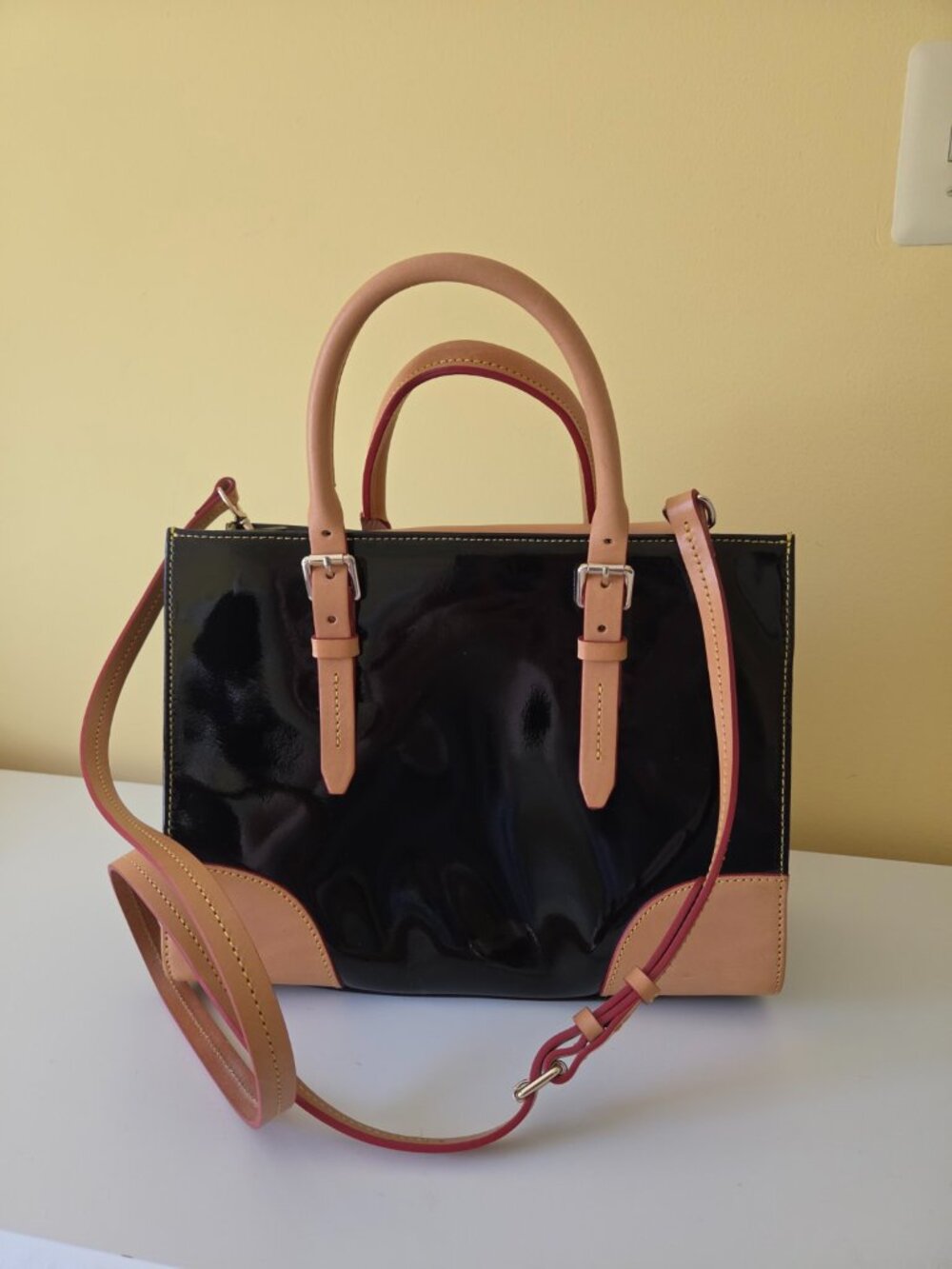 Dooney & Bourke Patent Leather Satchel Crossbody Black Red Interior - Picture 2 of 16